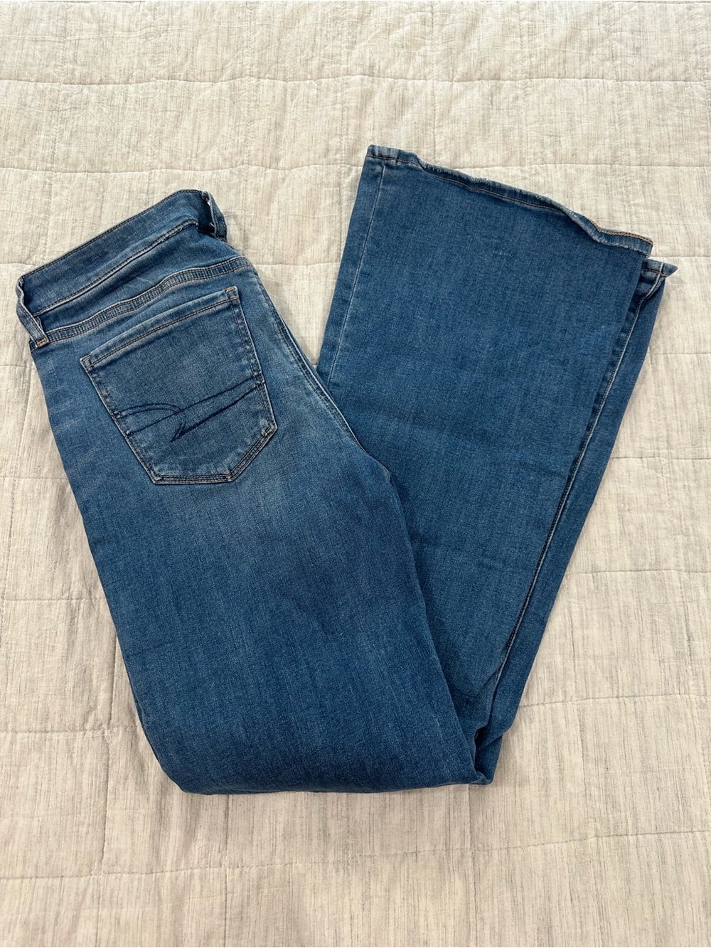 American Eagle Outfitters Women's Blue Flare Jeans